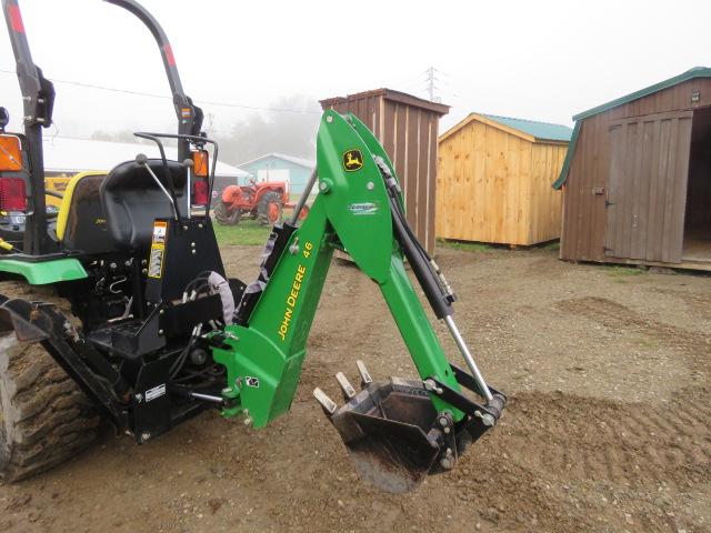 JOHN DEERE 2032R HST 4WD TRACTOR LB WITH JOHN