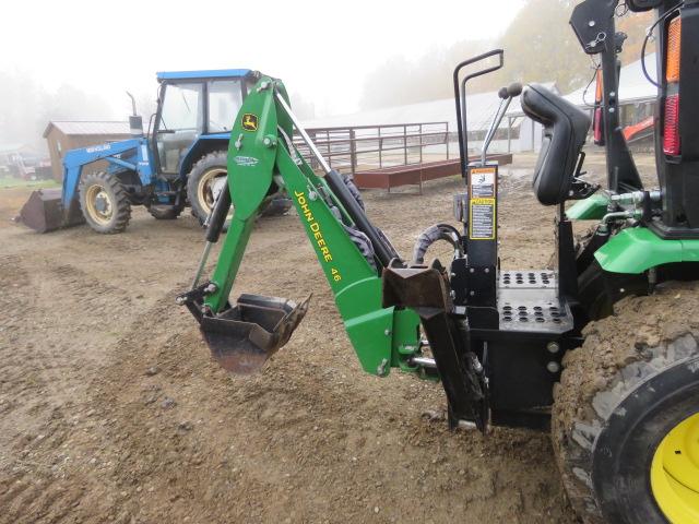 JOHN DEERE 2032R HST 4WD TRACTOR LB WITH JOHN