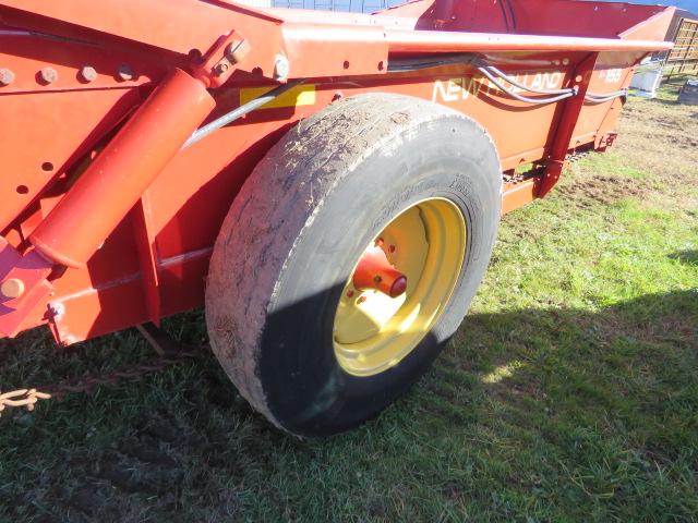 NEW HOLLAND 155 MANURE SPREADER WITH END GATE