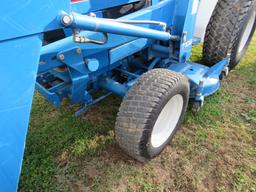 FORD 1620 2WD TRACTOR WITH ROPS AND NH 7108 LOADER