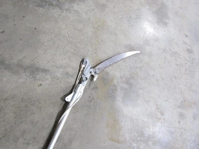FISKARS POLE LIMB SAW