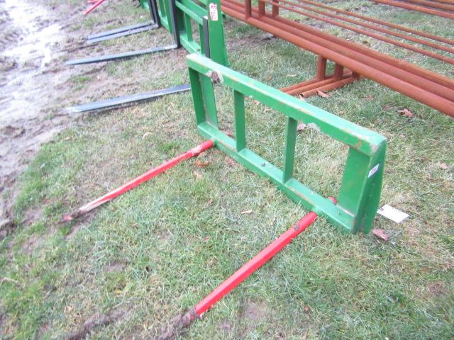 NEW JOHN DEERE KIVEL BALE SPEAR ATTACHMENT FOR