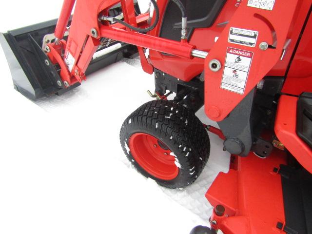 KIOTI C52220 4WD W/ KIOTI SL2420 LOADER QUICK