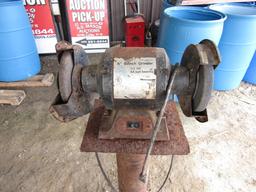 6" BENCH GRINDER ON STAND