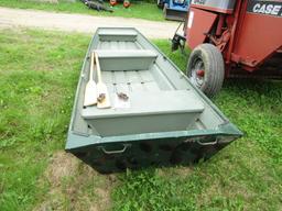 14FT ALUMINUM JOHN BOAT WITH OARS AND ATTACHMENTS