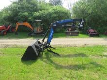 QUICKE FRONT LOADER WITH BUCKET X4DME 3/8FF