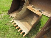 EXCAVATOR BUCKET 22"