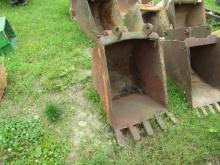 EXCAVATOR BUCKET 23" ROUGH