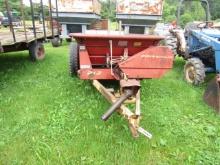 NEW HOLLAND 213 MANURE SPREADER
