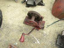 HAND WINCH