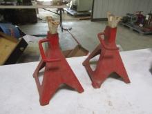 2 JACK STANDS
