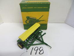 JD Toy Grain Drill, Eska