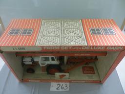 Ertl J. I. Case Farm Set w/deluxe barn w/2390 Case tractor wagon, disc, plow