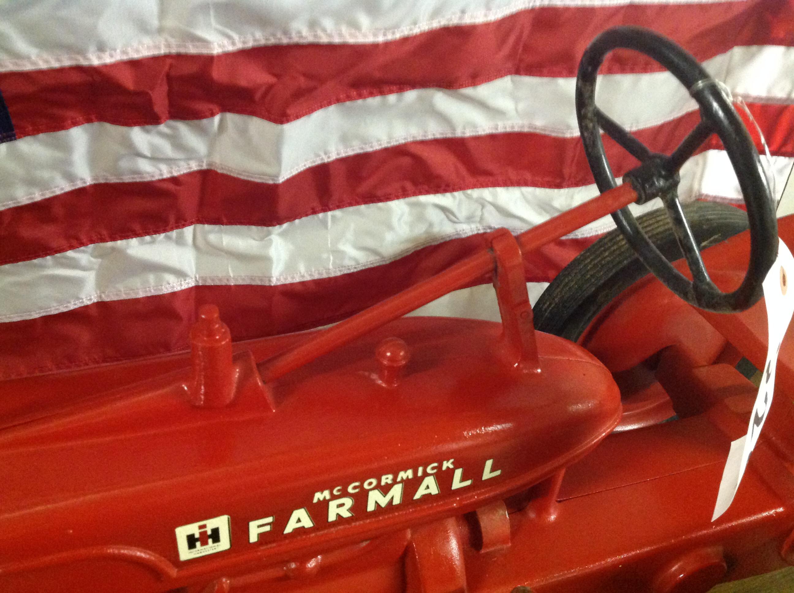 Farmall Open Grill Small H Pedal Tractor Restored	Dubuque, IA	Eska