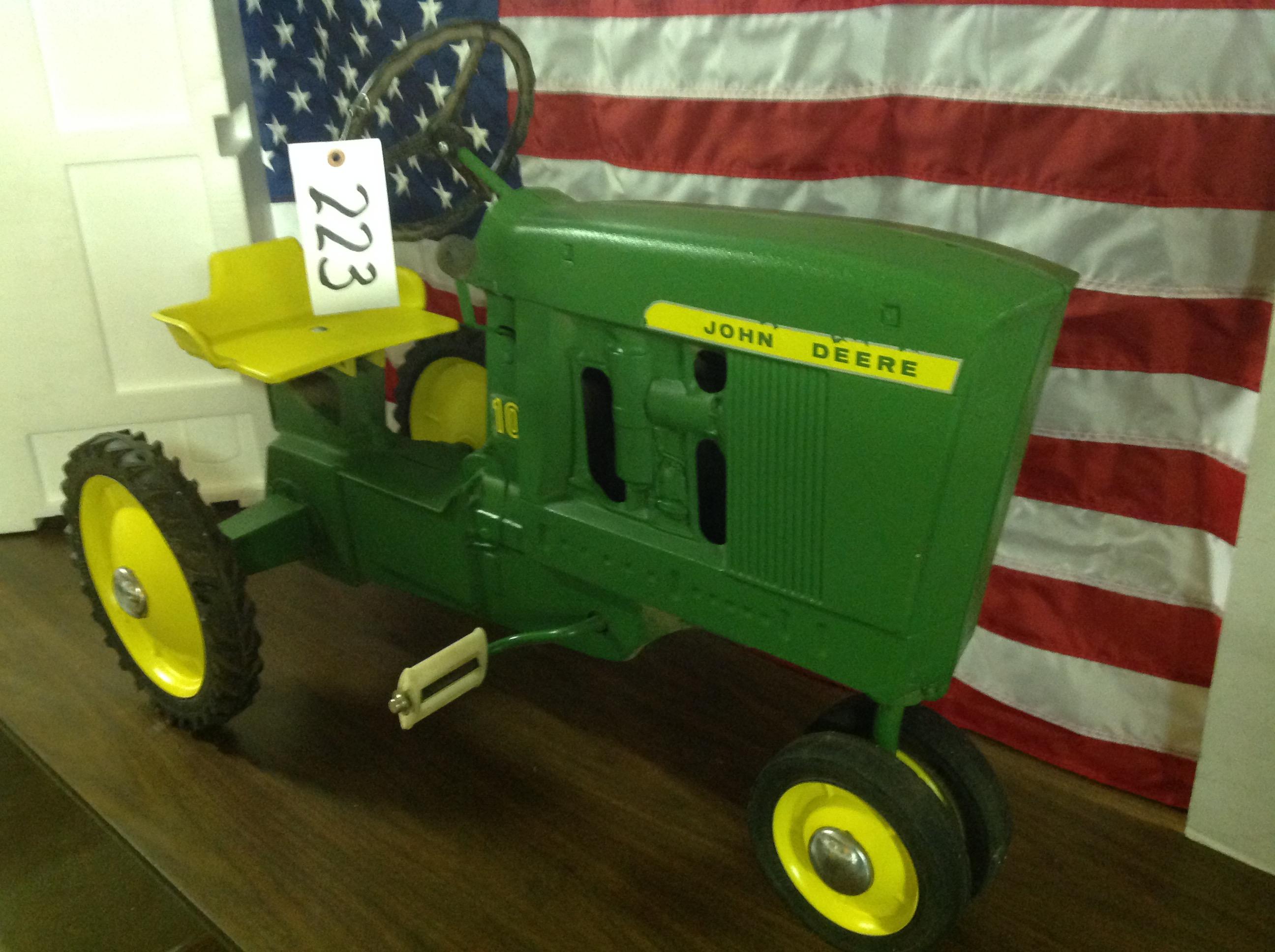 JD 10 pedal w/cast seat,  restored	Dubuque, IA	Eska
