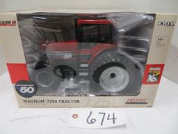 Ertl	CIH Magnum 7250 Prestige Collection