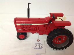 IH 856 w/nf