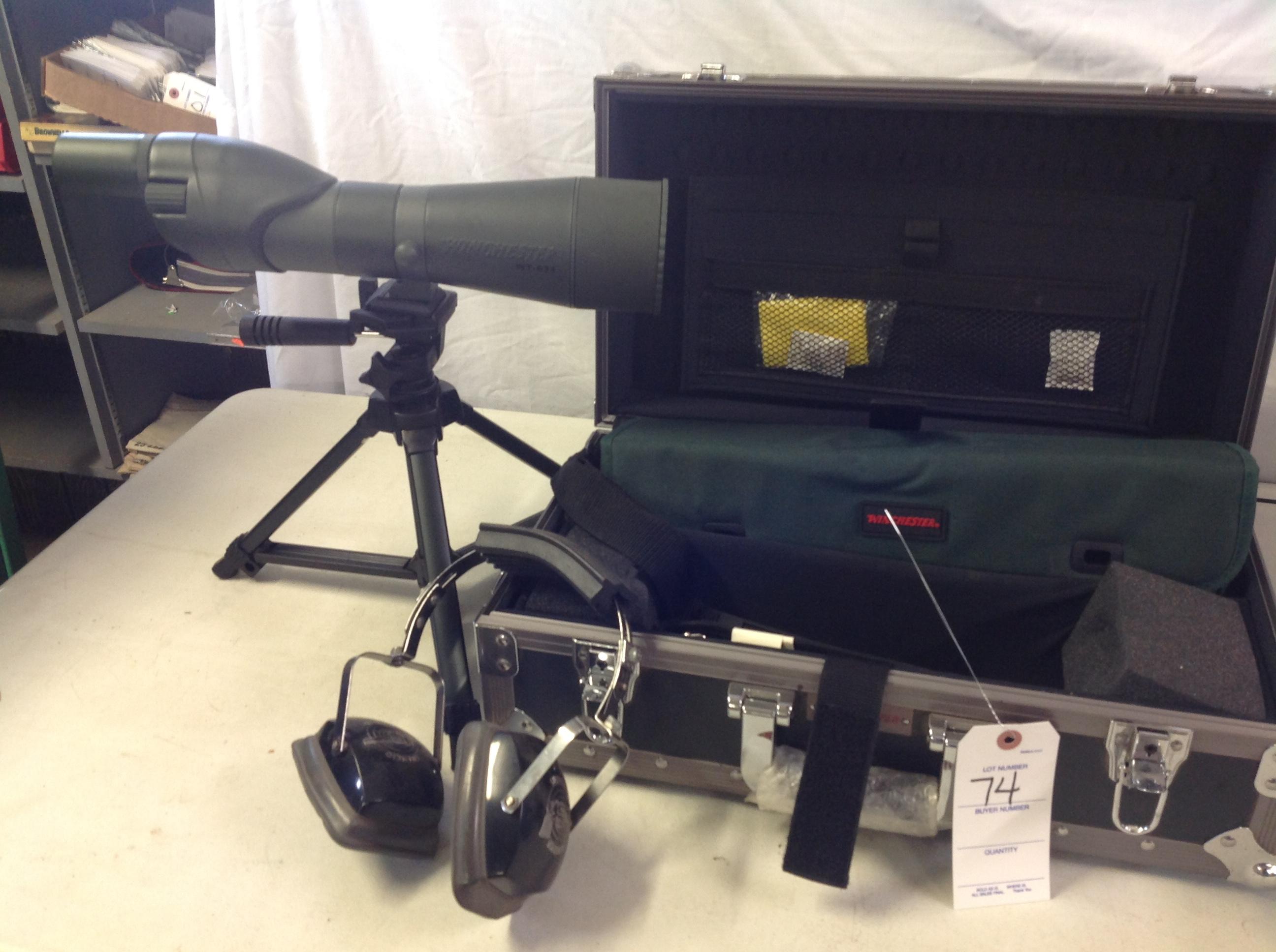 Winchester spotting scoop w/case and ear mufes