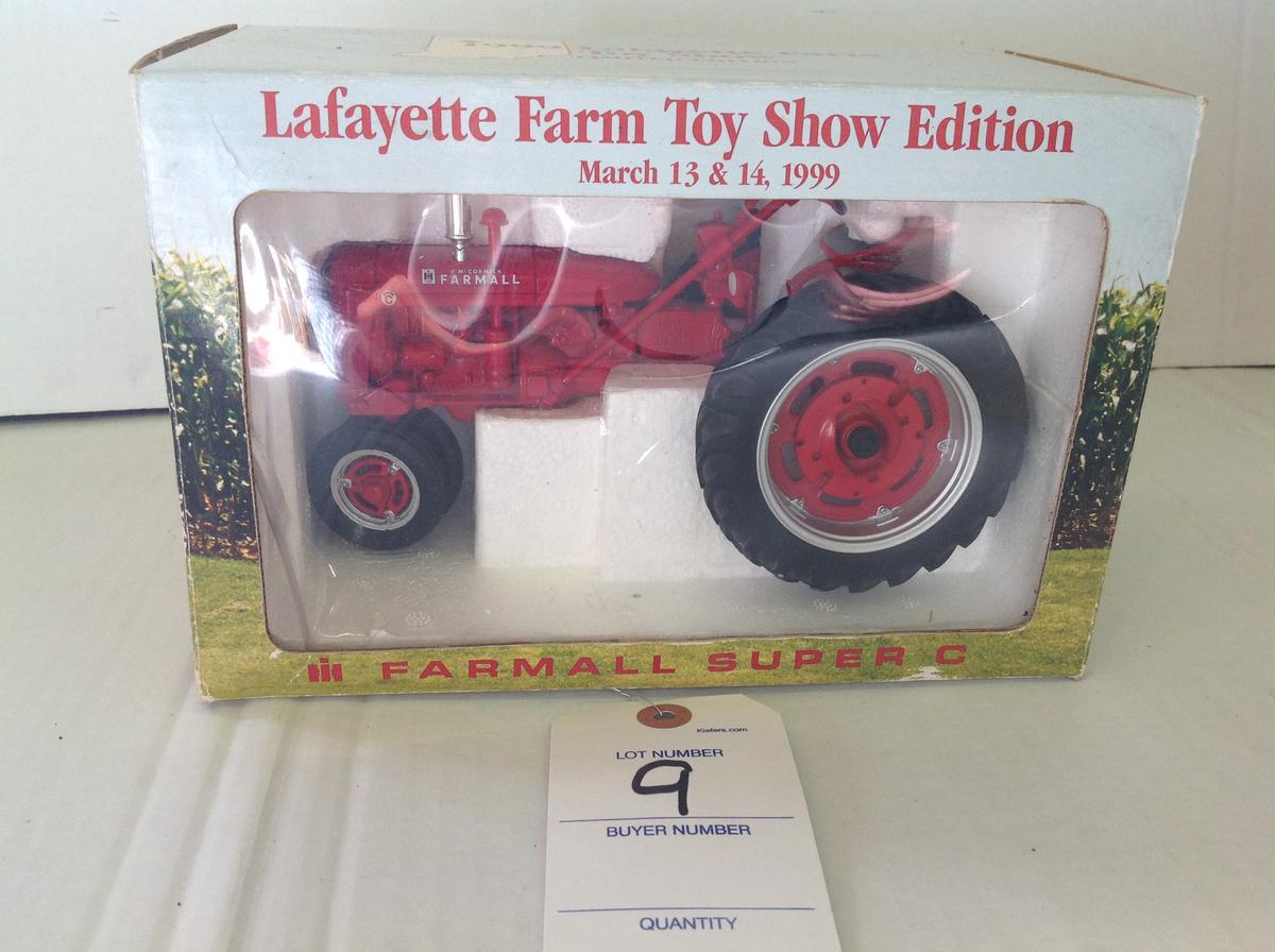 Ertl Farmall Super C 1999 Lafayette Farm Show Edition