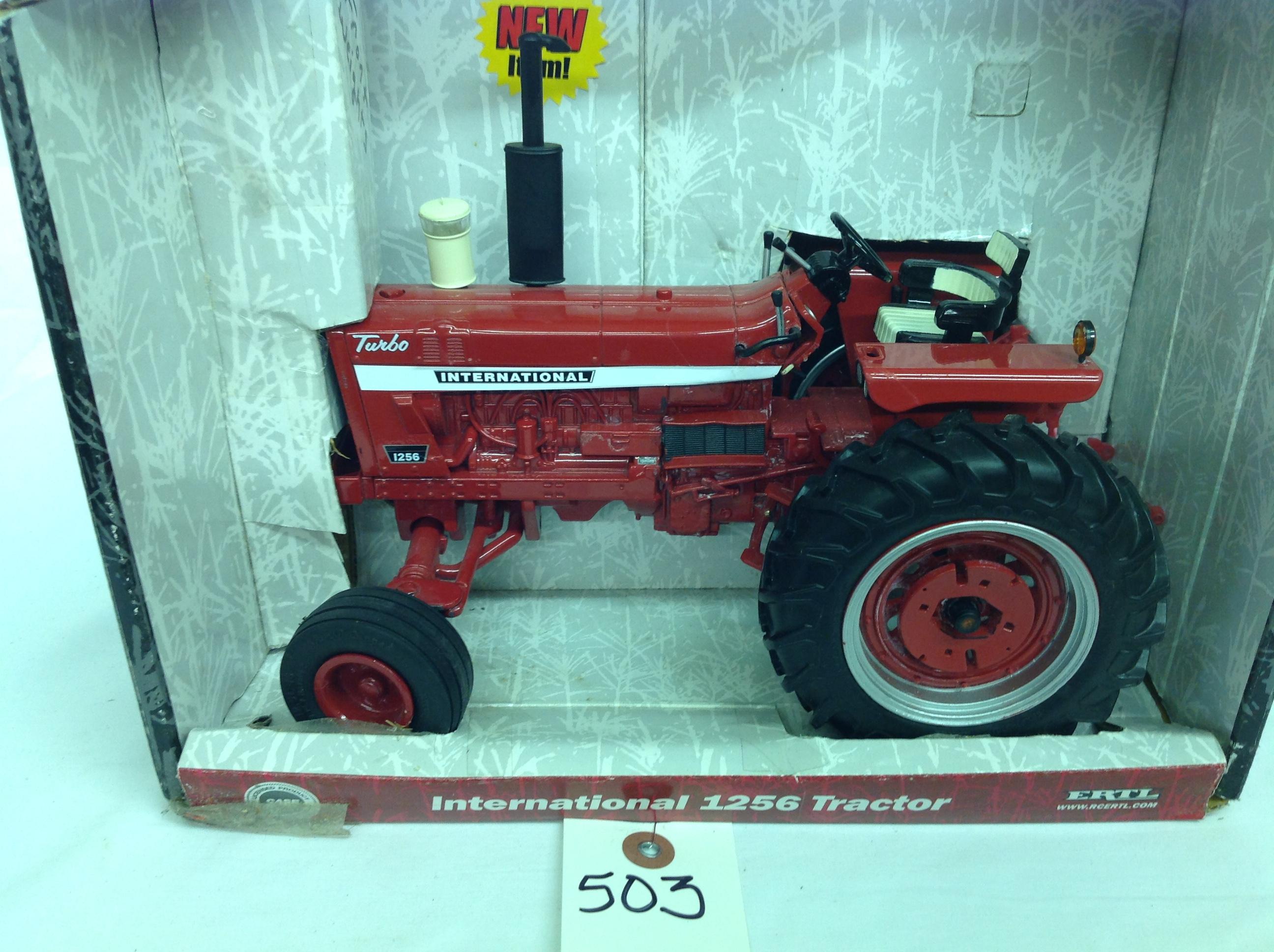 IH 1256 custom w/weights, air cleaner and more