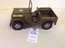 Tonka military jeep GR 2-2431