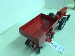 Tru-Scale tractor & Gravity Box