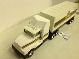 Nylint 18 Wheeler, Louis Rich semi w/Goodyear tires