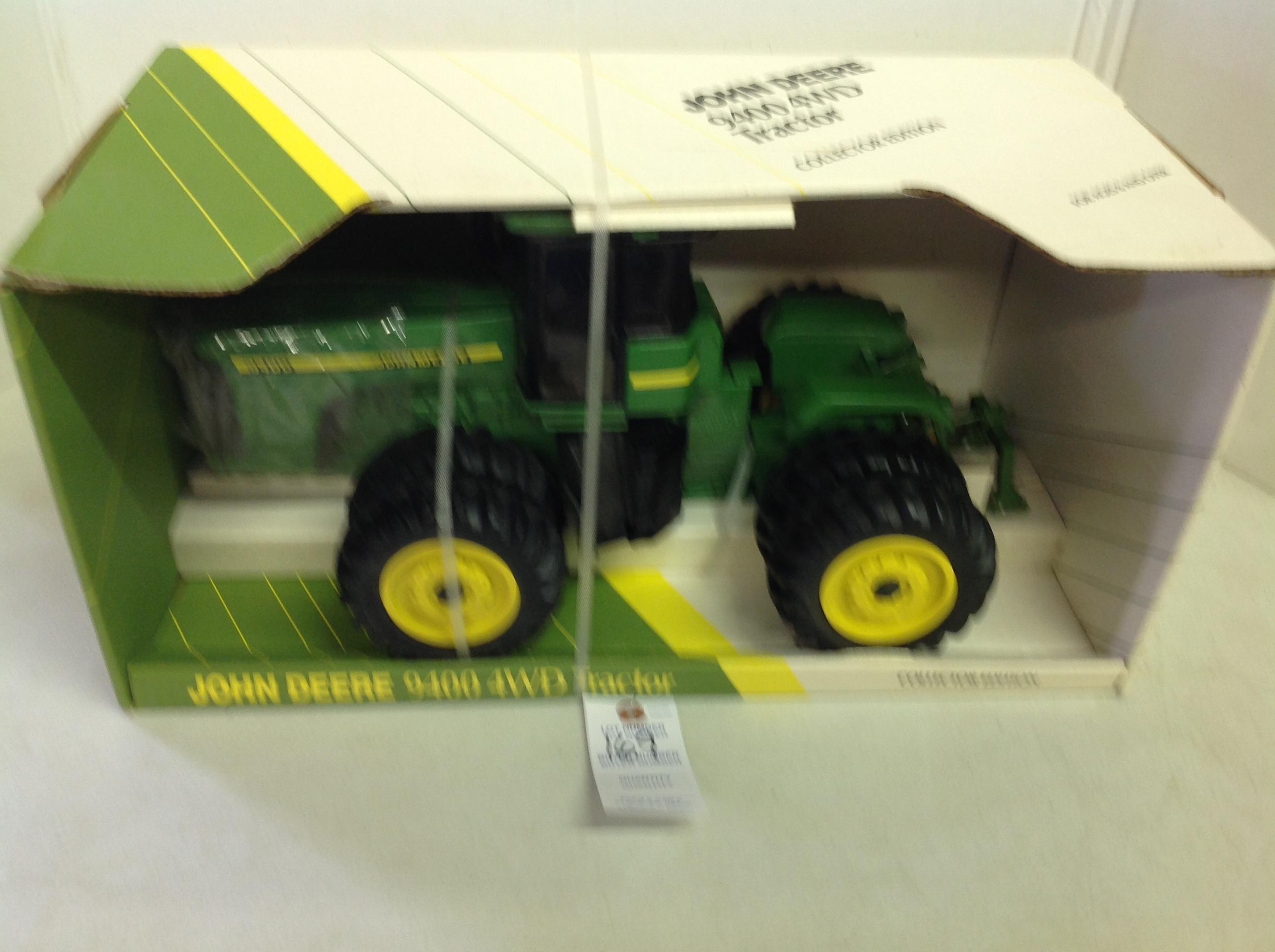 John Deere 9400 4WD, Quick Hitch, Collector Edition, NIB, Mint