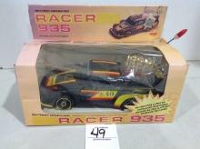 Racer 935 car, battery operated, Illco Toy