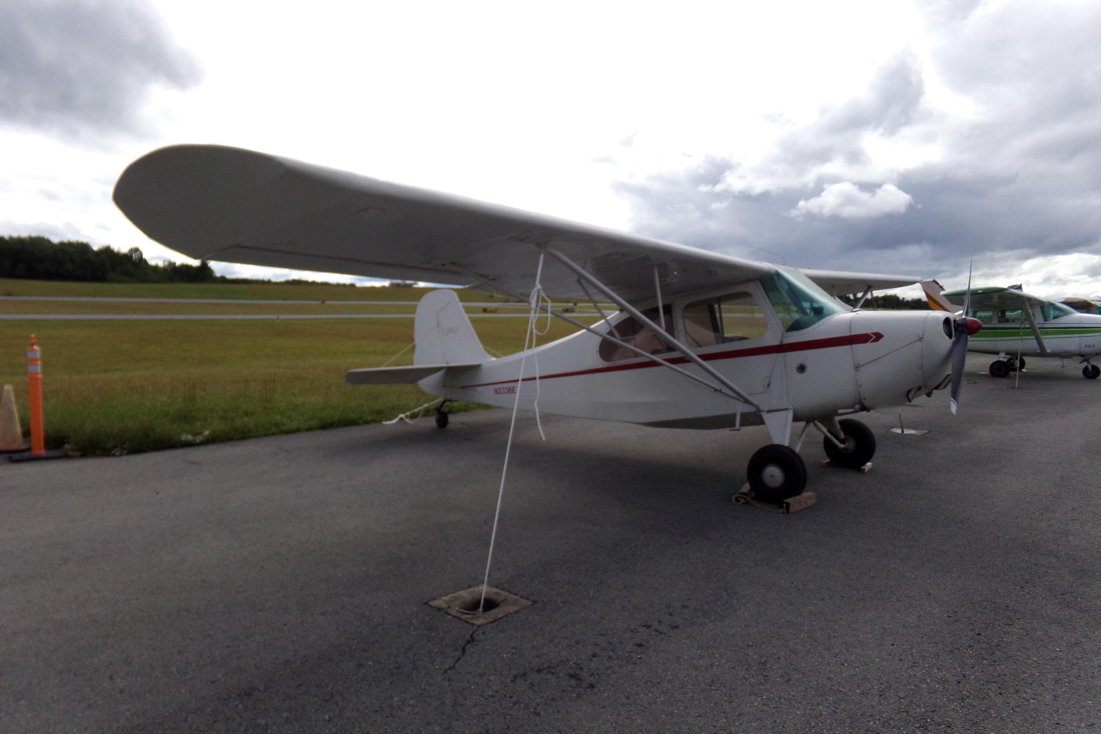 1947 Aeronca 7AC Champ, N-3336E, S/N 7AC-6786, 5,218 Hrs. A.F.T.T. Last Annual 9/19/14