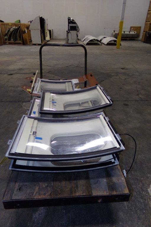 GLOBAL 5000 ELECTRIC WINDOW SHADES (4) B3TA-BA-A02-AG-B, (1) B4BA-BA-A02-AG-B
