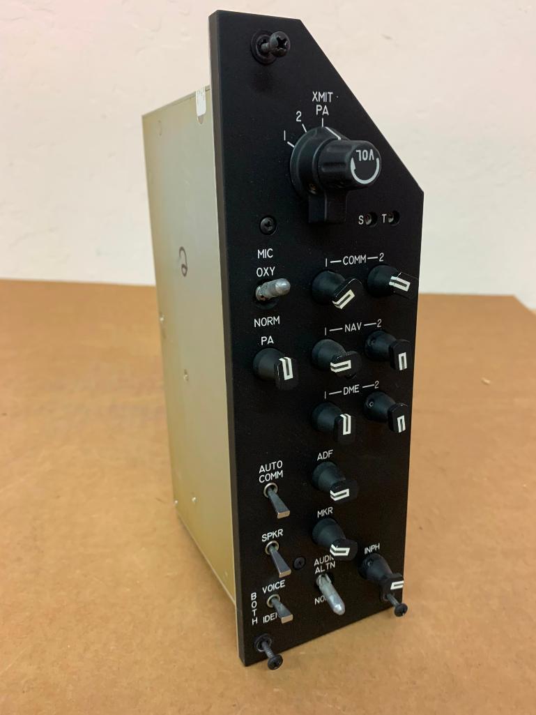 KING AIR NAT AUDIO SWITCHING PANELS 805-001 (AR)