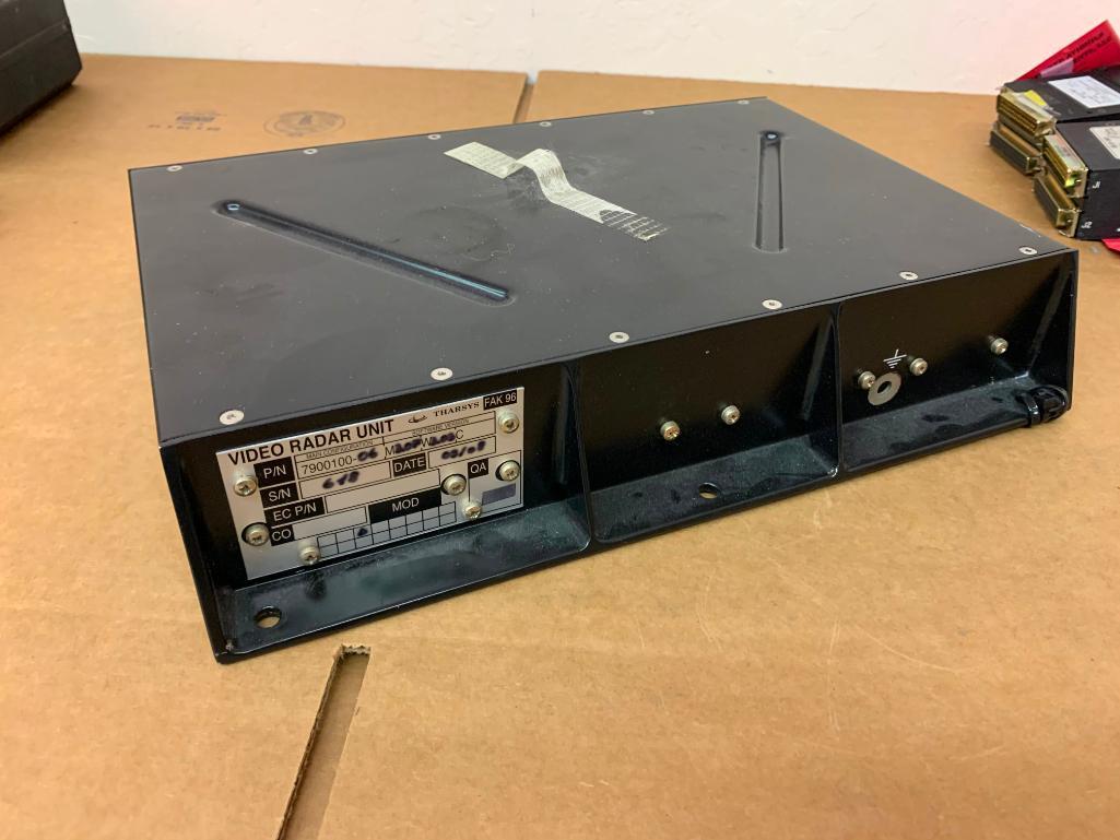 (LOT) ASSORTED AVIONICS (NEED REPAIR)