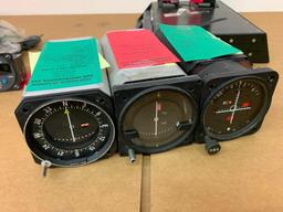 (LOT) ASSORTED AVIONICS (NEED REPAIR)