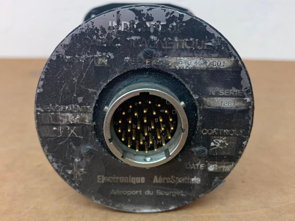 PUMA AEROSPATIALE RADIO MAGNETIC INDICATOR (2) 554-4021-002, (1) 540-4021-001 (AR)