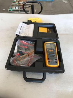 FLUKE 1587 INSULATION MULTIMETER
