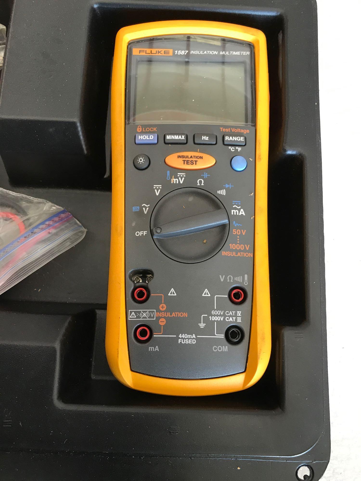 FLUKE 1587 INSULATION MULTIMETER