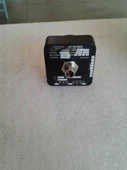 AIR PRECISION CLOCK APM 1120WE (REPAIRED)