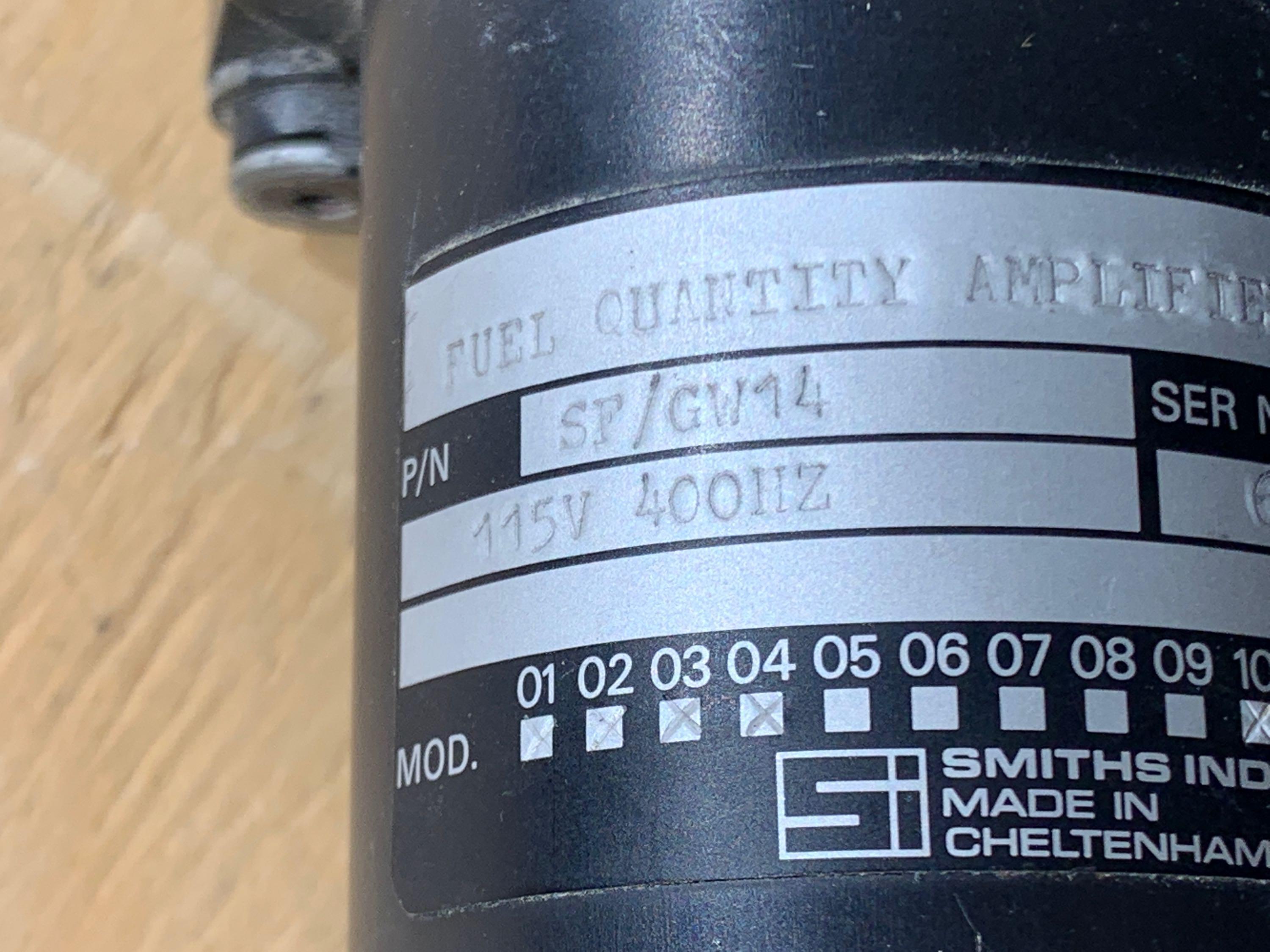 SMITHS FUEL QTY INDICATOR SFGW14