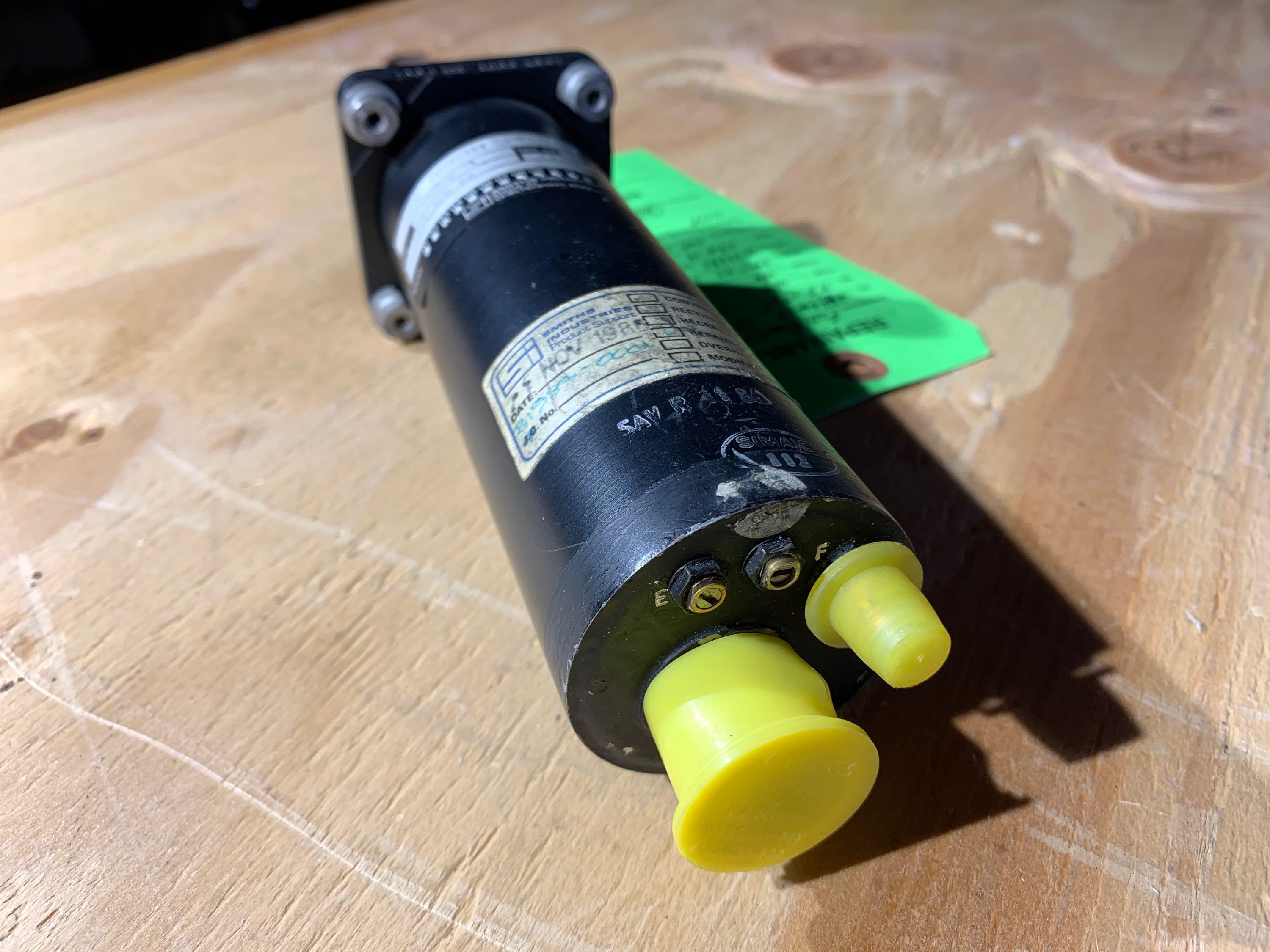 SMITHS FUEL QTY INDICATOR SFGW14