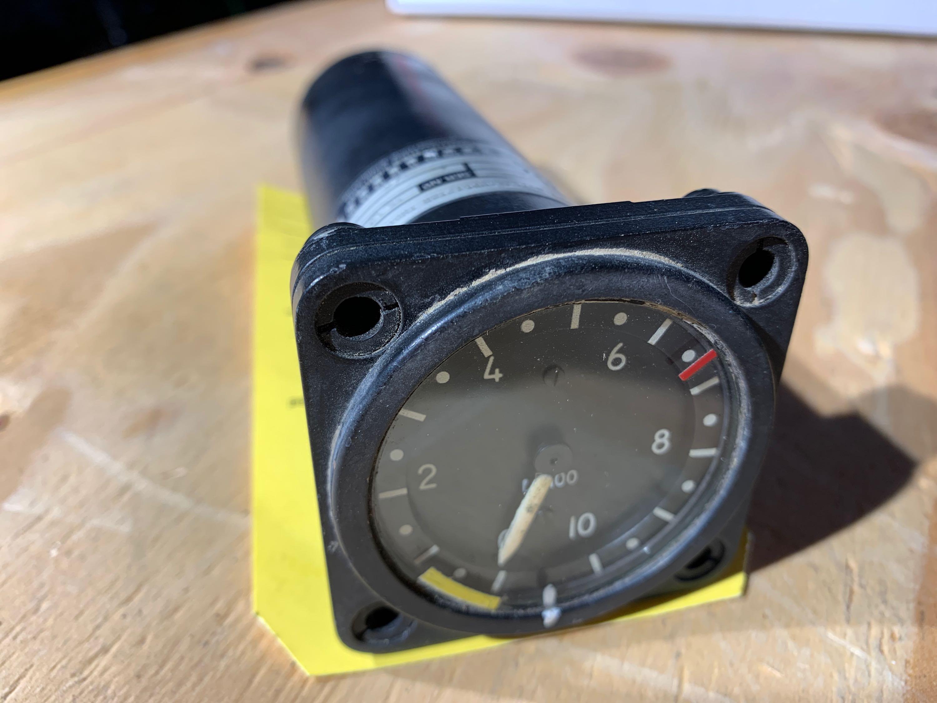 SMITHS FUEL QTY INDICATOR SFGW14
