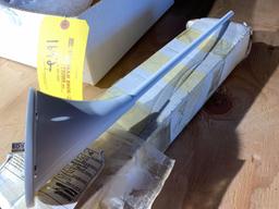 ELT ANTENNAS (1) 110-320 (NEW), (2) 110-318 (NO PPW), (1) 110-320-04 (REPAIRABLE)