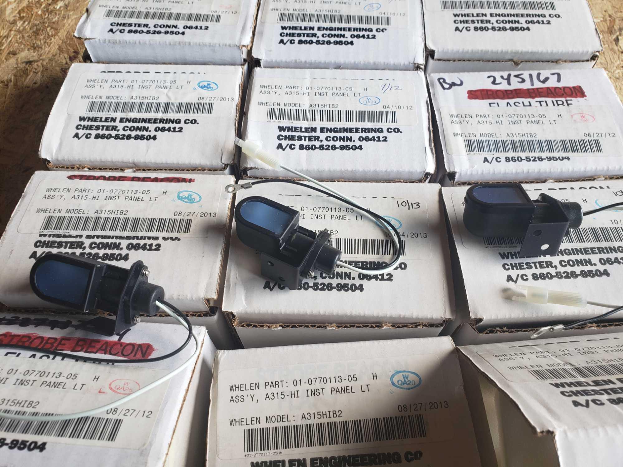 NEW WHELEN PANEL LIGHTS 01-0770113-05