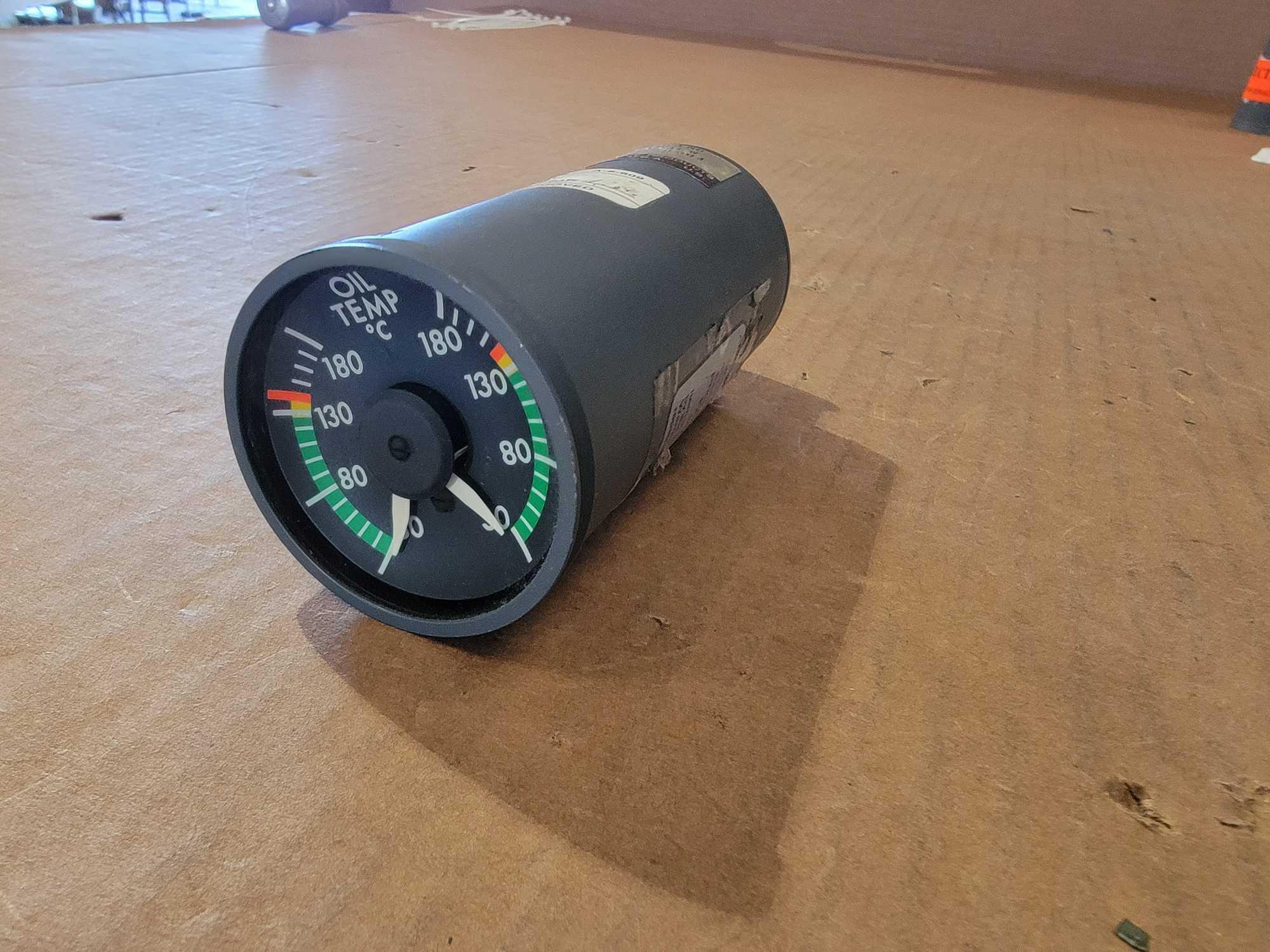 OIL PRESS/TEMP 6608404-1, DUAL OIL TEMP 523001 & AIRSPEED INDICATOR 2C131(02B7C1)