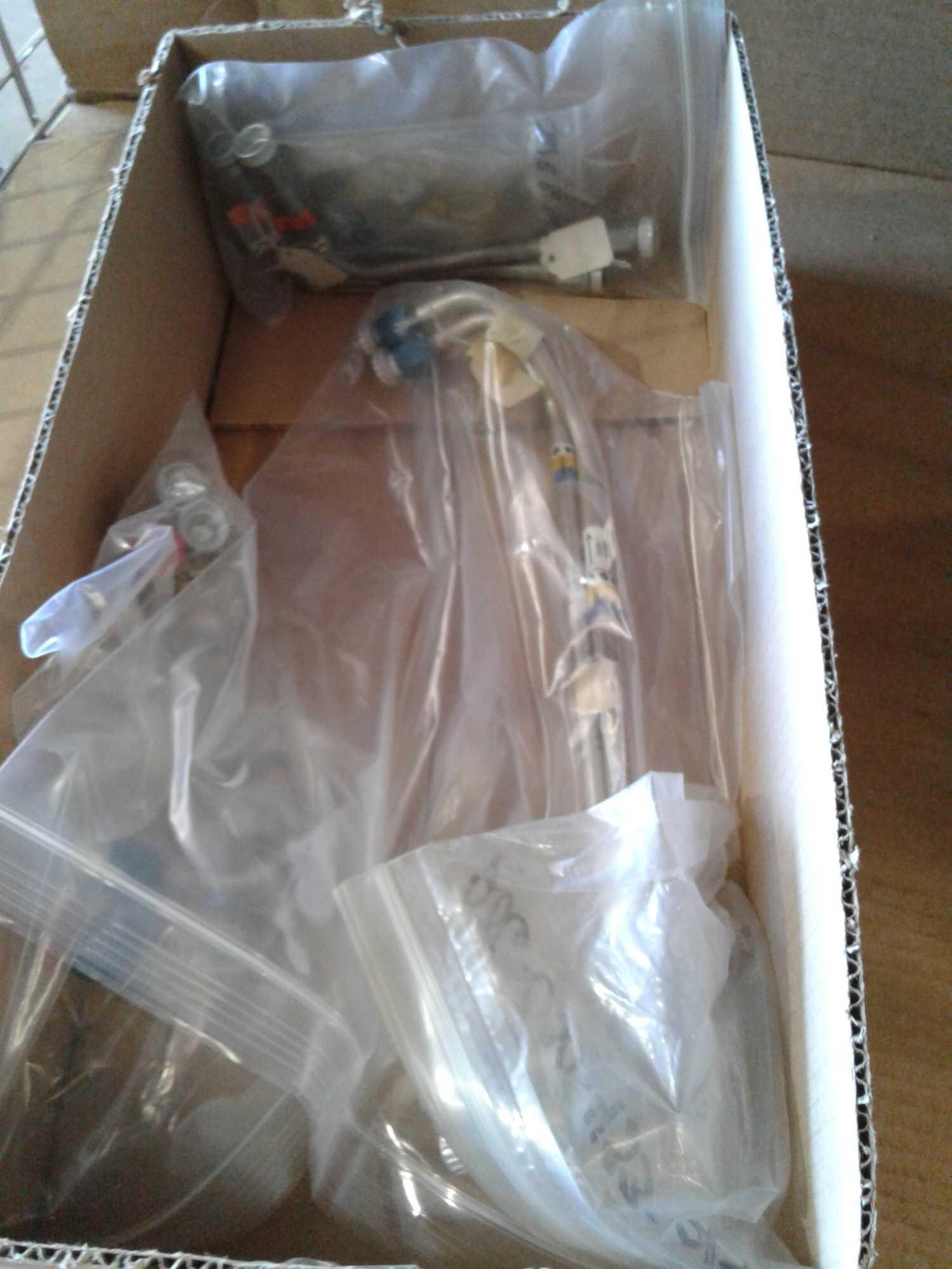 BELL 206 PUSHPULL ROD 206-001-741-00, BRACKETS 206-030-433-015, STEPS 206-031-375-1, STICK MOUNT