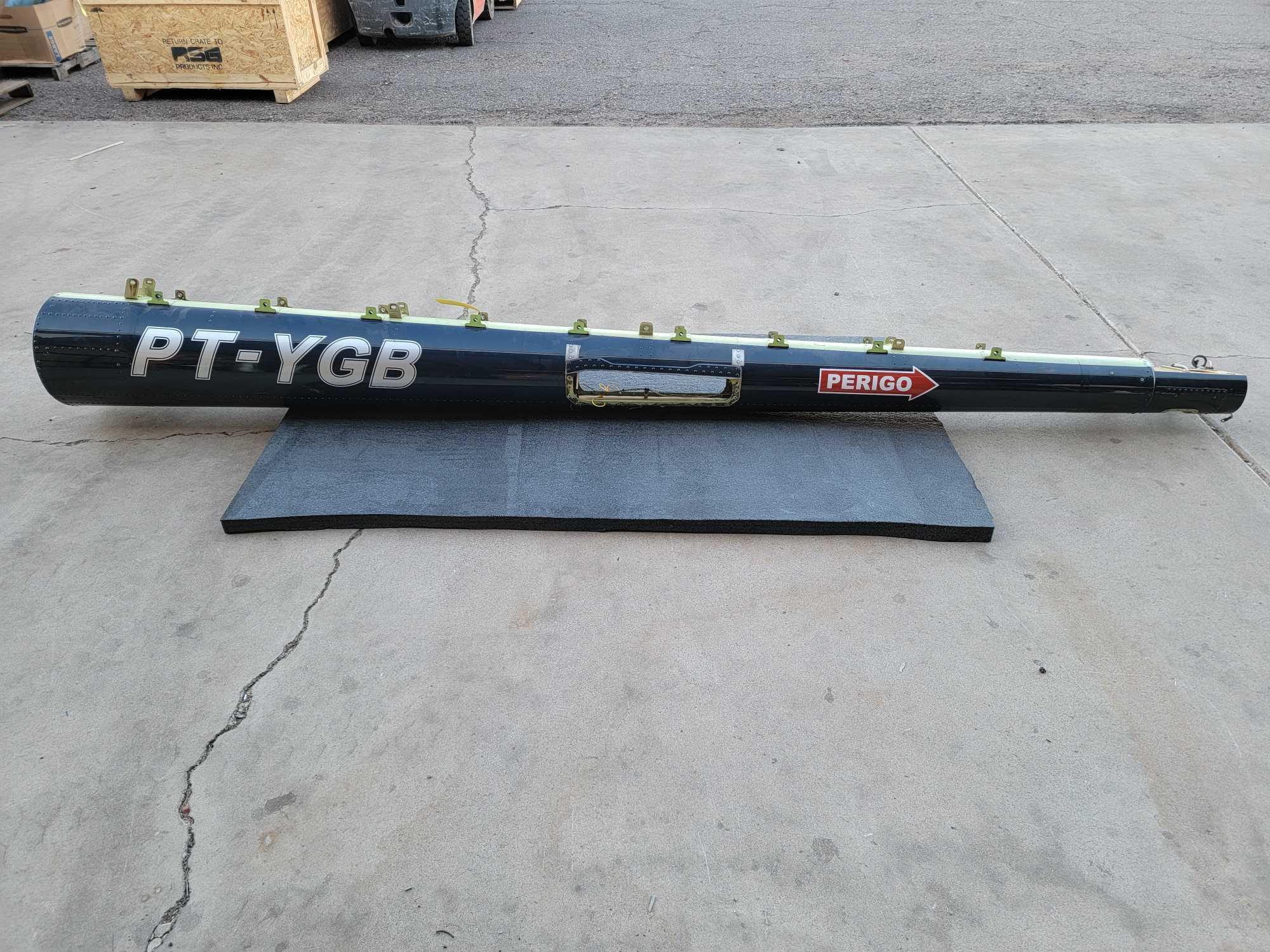 BELL 407 TAILBOOM 407-530-014-101 (WITH HARDCARD)