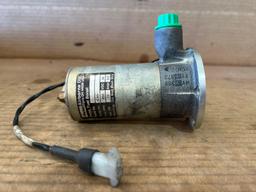 FUEL BOOST PUMP 1C45-5 & CHECK VALVE 0210145040 (BOTH NEED REPAIR)