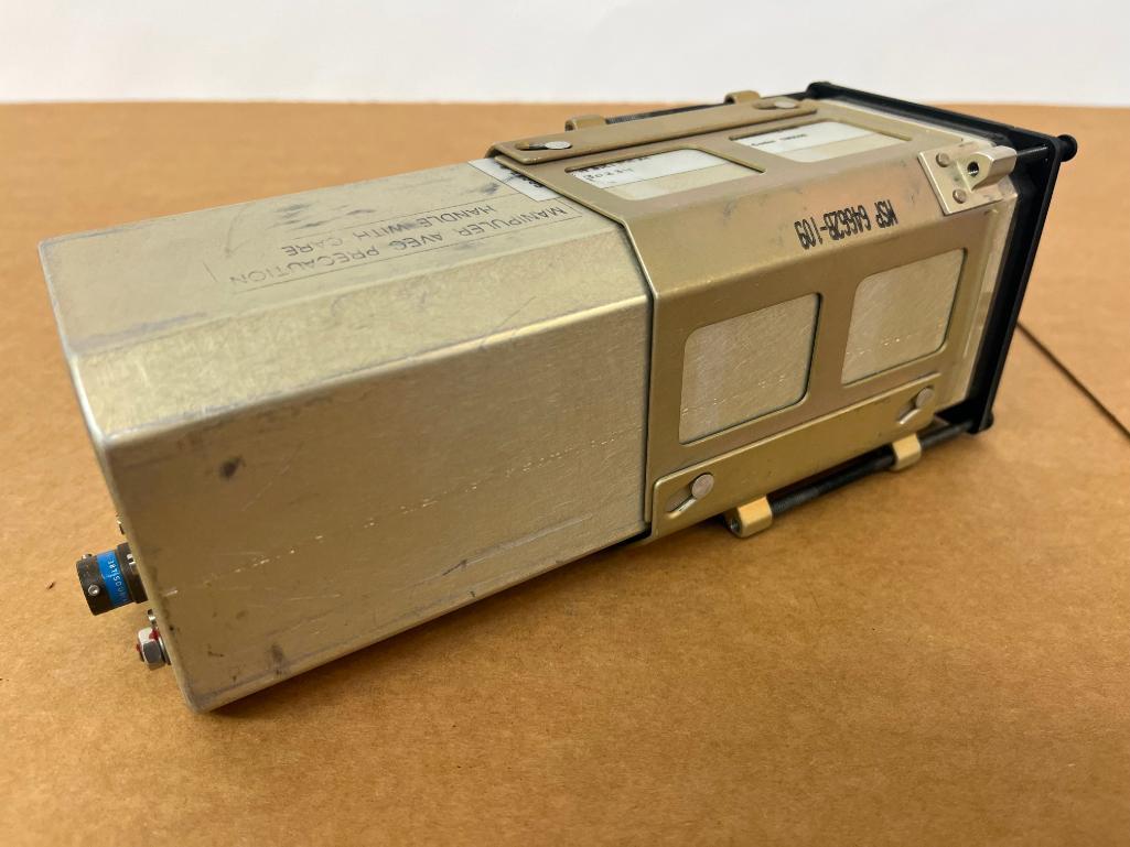 THALES/SFENA ATTITUDE INDICATORS (1) H321FCM, (1) H321ABM1