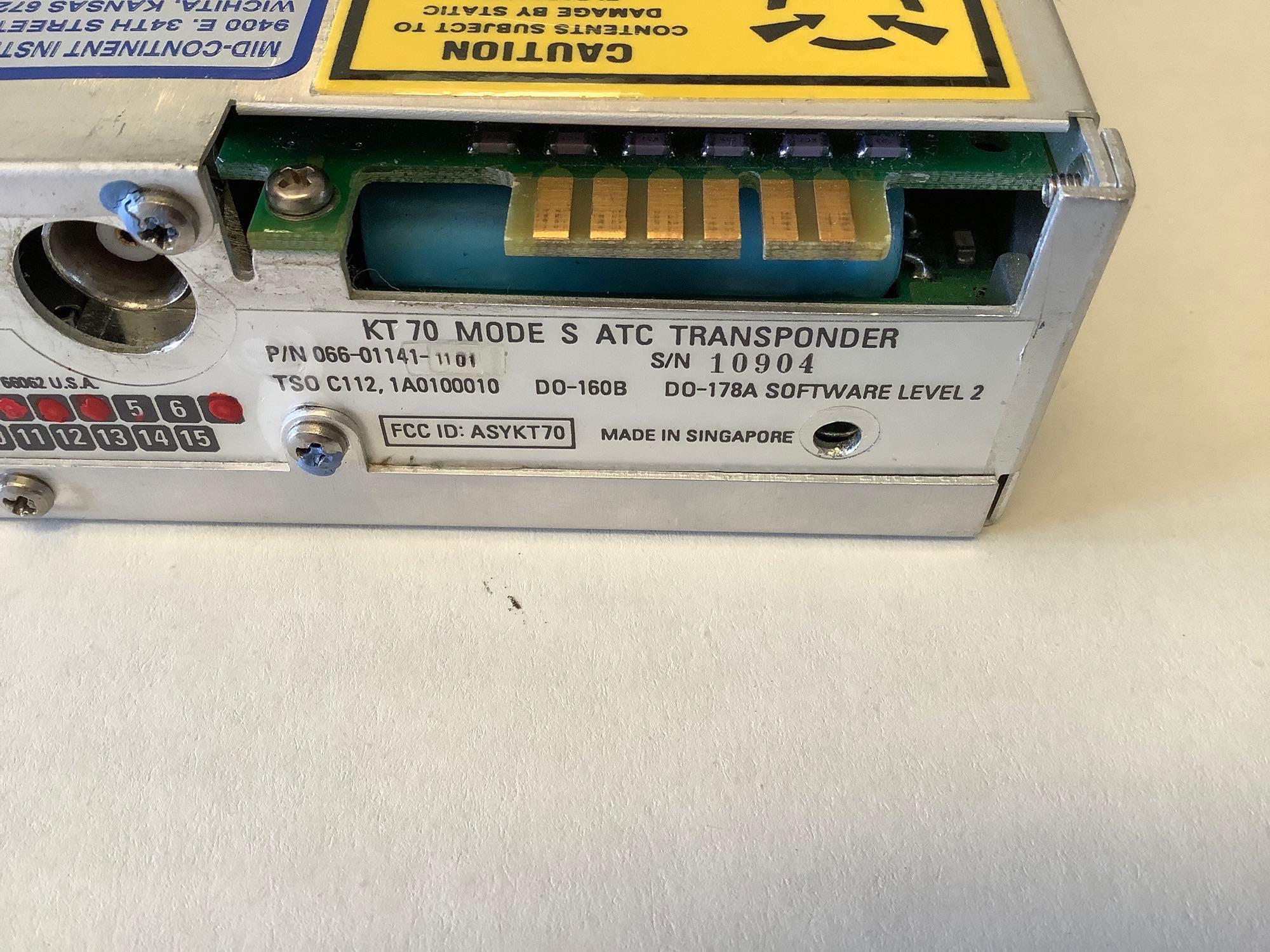 KING KT70 TRANSPONDERS (2 WITH DAMAGED KNOBS)