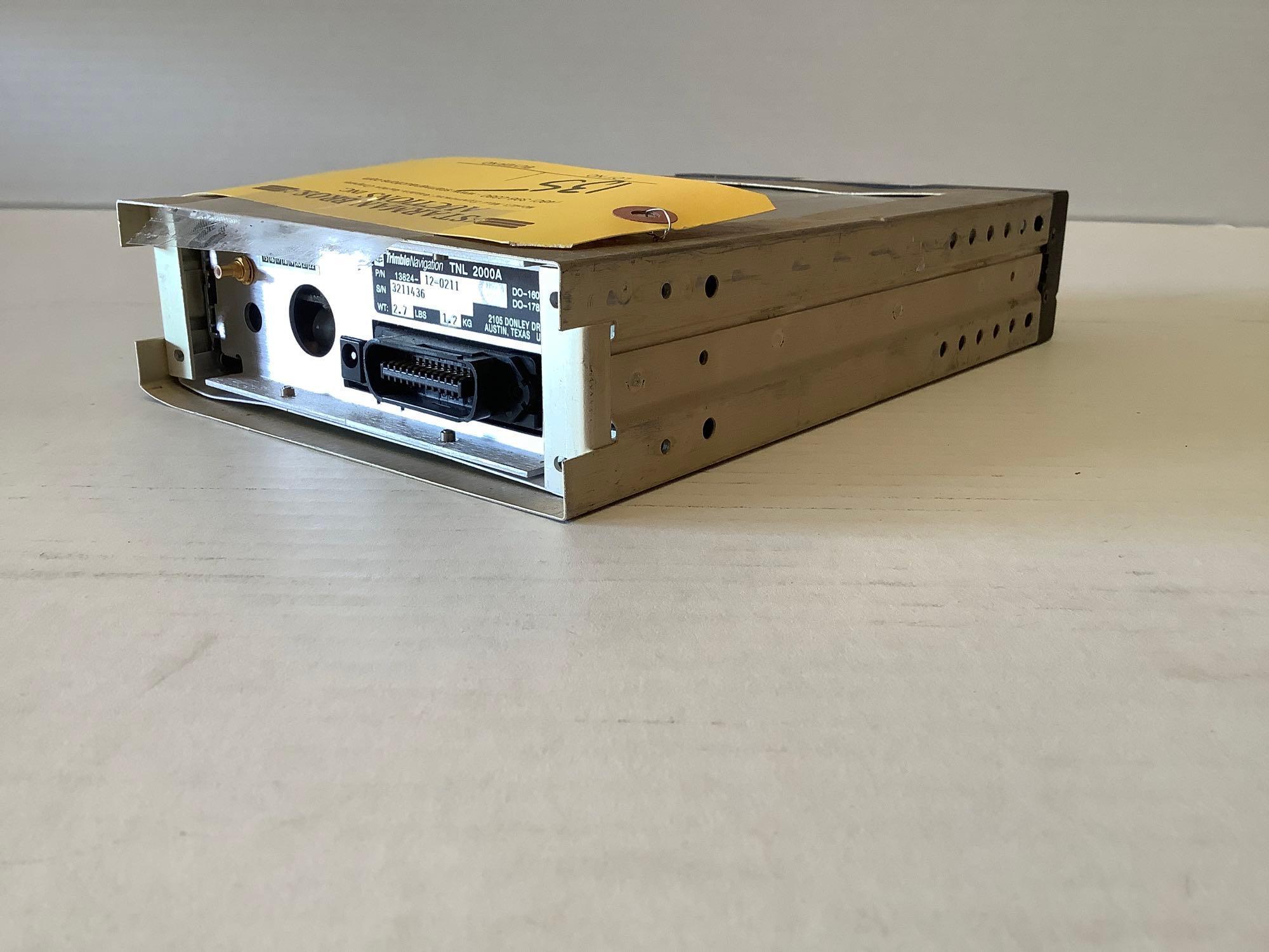 KING KX 170A/B, 175B NAV COMS AND TNL2000A GPS